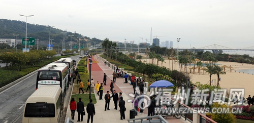 沙滩公园增设160个停车位 盛辉大楼预计下月验收