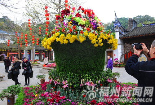 乌石山花会节昨日开幕　万余名市民游客赏花(图)