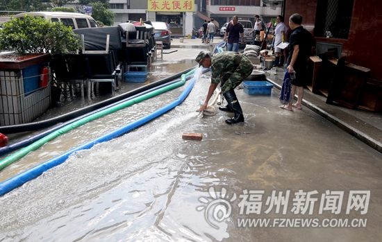 榕618处停水区域来水了逾9成受损路面路灯今修复