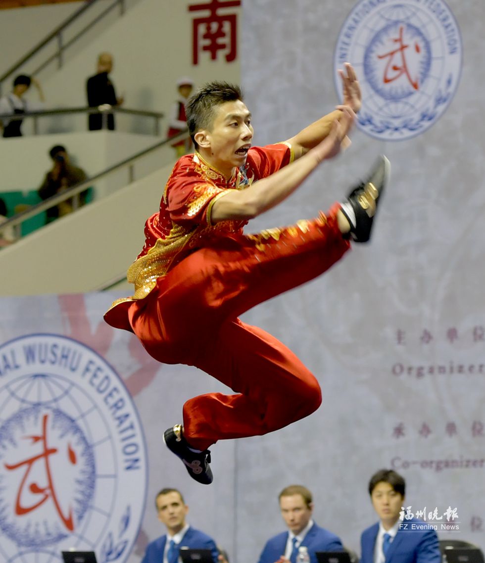 首届世界杯武术套路比赛在榕开赛　闽两位选手夺冠