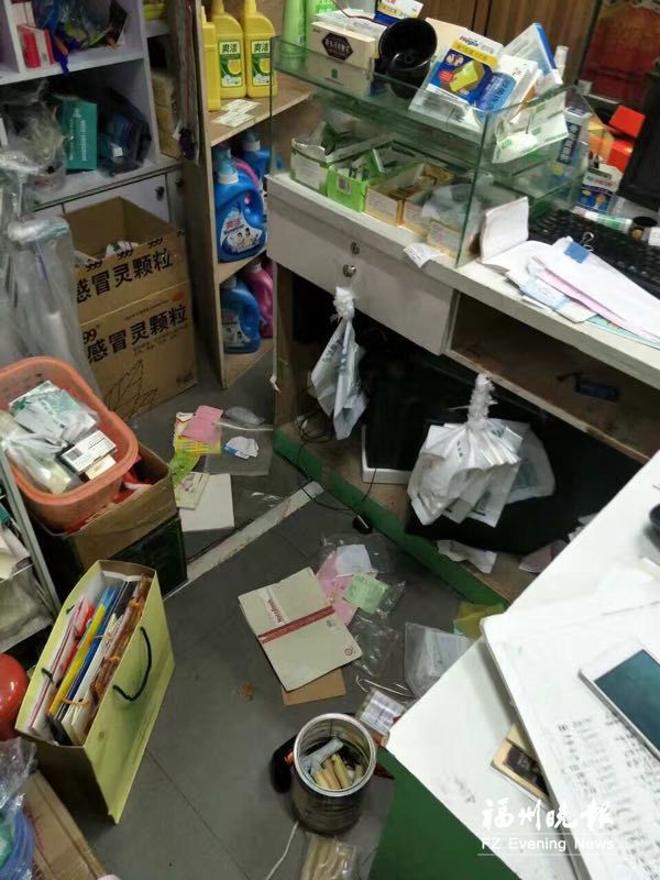 药店被盗3万多元　安防人员眼睁睁看着小偷逃离