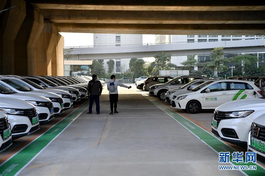 （关注春运）（3）高铁 共享汽车：打通客运服务“最后一公里”