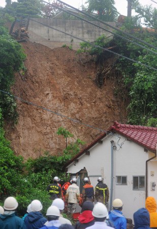 日本九州地区暴雨避难者增至34万失踪者已寻回