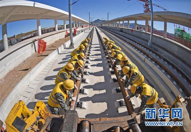 （年终报道）（8）高铁助力交通强国建设