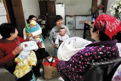 双胞胎妈妈网上求母乳不到24小时收到4000毫升